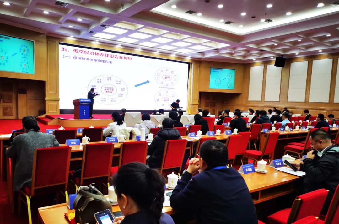 紅外熱成像技術(shù)助力國防安全 | 鑫泰儀器亮相2025國防產(chǎn)業(yè)大會